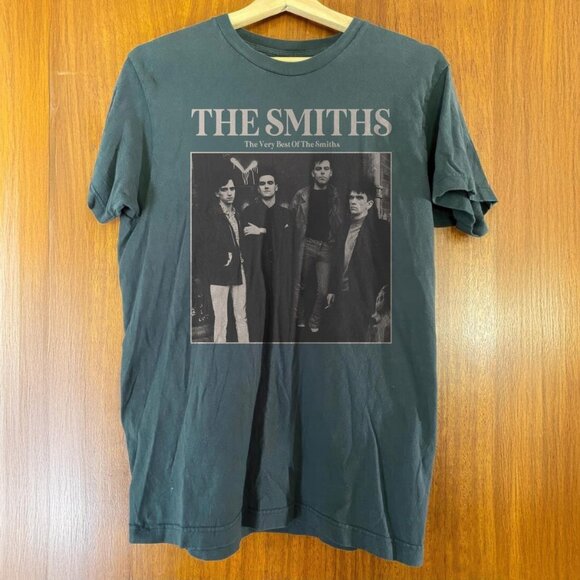 Vintage The Smiths Band Shirt The Very Best Of The Smiths Album unisex tee shirt - Picture 1 of 4